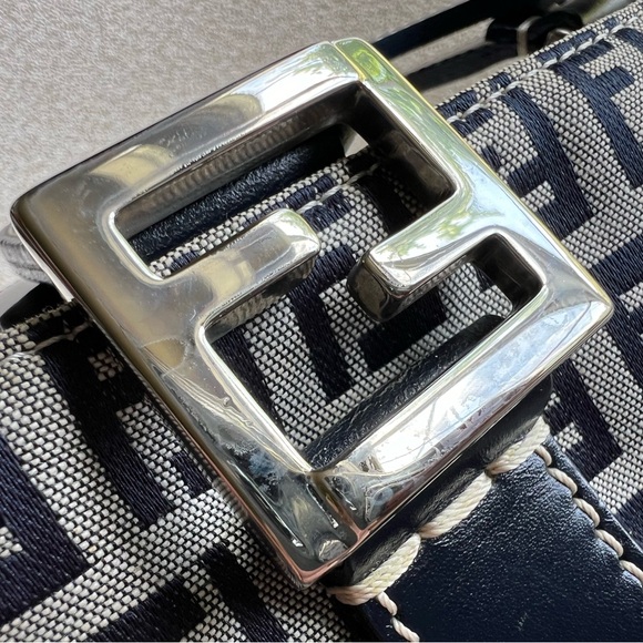 Fendi handbag second hand - Picture 9 of 13